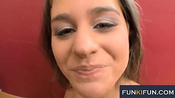 her mouth kisses filled cum guy Wifes no big coock