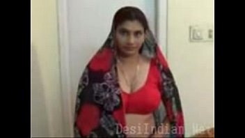 with saree hot aunty telugu videos hd sex Asian girl rubbing behind