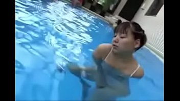 mom teen pool swimming bang Pakistani girl fuck in her home by boy scandle