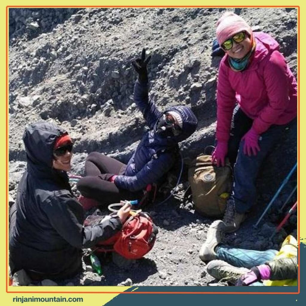 Yakin Fisikmu Kuat Pahami Risiko Ketinggian Gunung Rinjani dan Cara Menaklukkannya Tanpa Tumbang!