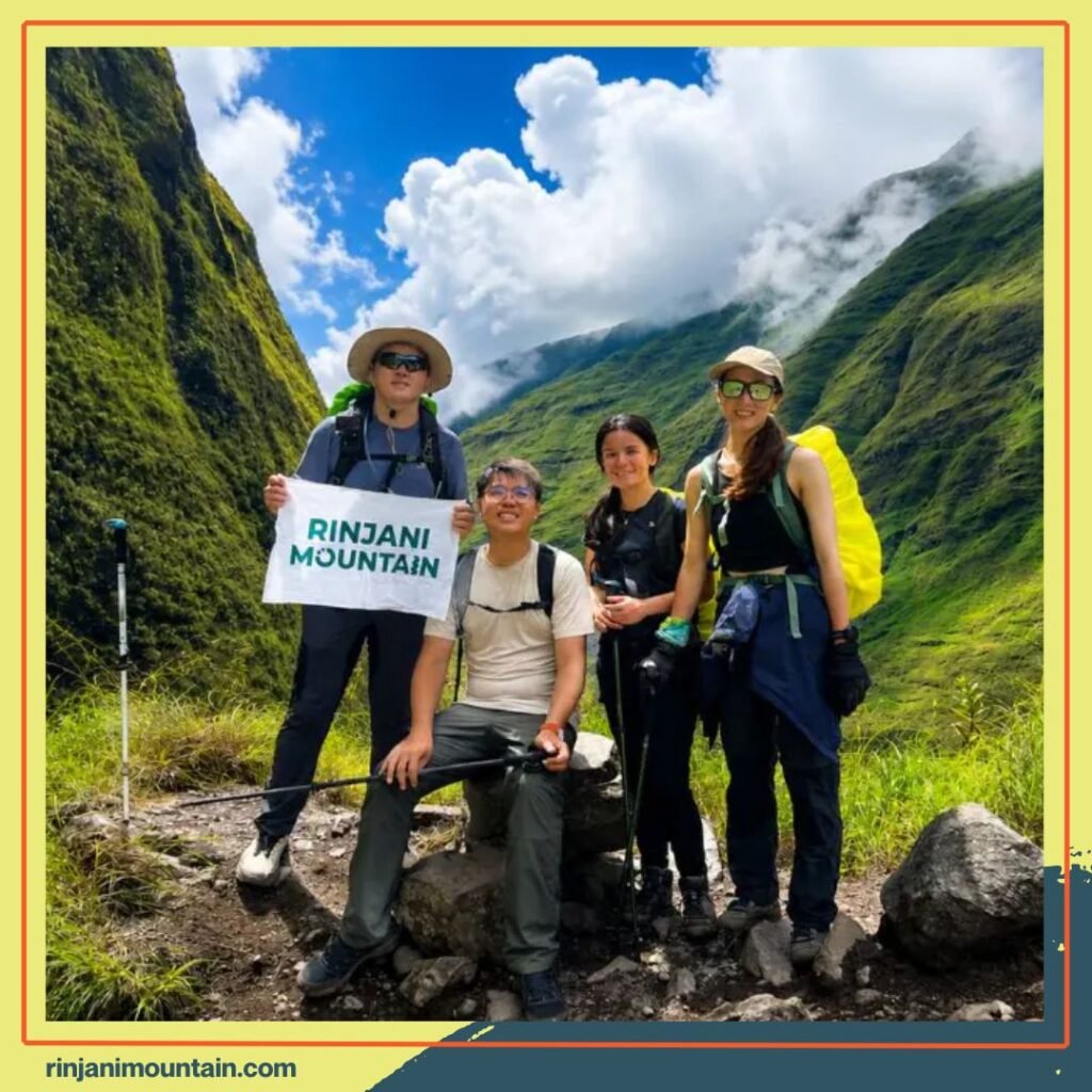 Cuma Punya Cuti Singkat Ini Estimasi Pendakian Gunung Rinjani yang Paling Pas Buat Pekerja Kantoran ya